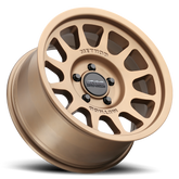 https://serenity-foxfactory.asset.akeneo.cloud/fox_asset_family/media/MRW_703_Bronze_5lug_Studio_Layback.png