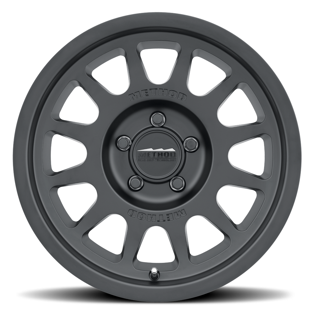 https://serenity-foxfactory.asset.akeneo.cloud/fox_asset_family/media/MRW_703_Matte_Black_5lug_Studio_Front.png