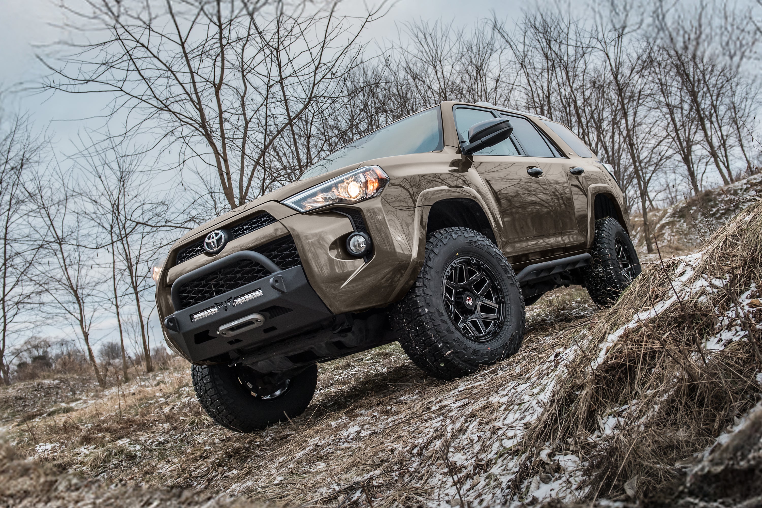 https://serenity-foxfactory.asset.akeneo.cloud/fox_asset_family/media/Toyota_4Runner_2017_Z3in_LT285_01_ZONT15.jpg https://serenity-foxfactory.asset.akeneo.cloud/fox_asset_family/media/Toyota_4Runner_2017_Z3in_LT285_01_ZONT15.jpg