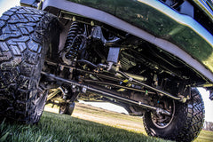 https://serenity-foxfactory.asset.akeneo.cloud/fox_asset_family/media/Ford_F250TREMOR_2023_5in_03.jpg